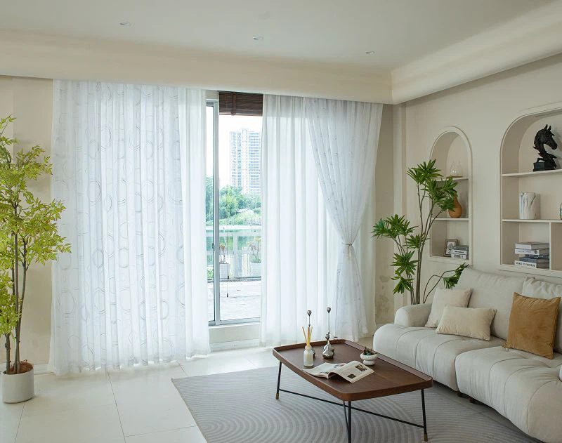 Skrin Window Fabric Doli dengan Bulatan Geometrik dan Kerajang Perak